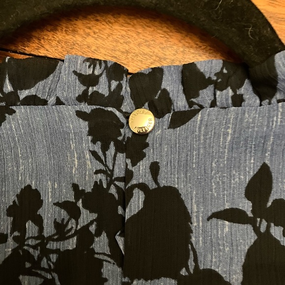 Blue and Black Floral Shift Dress ON SALE - Picture 3 of 7